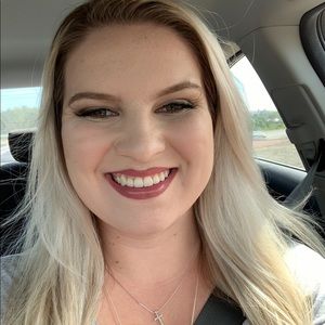 Meet your Posher, Kandice